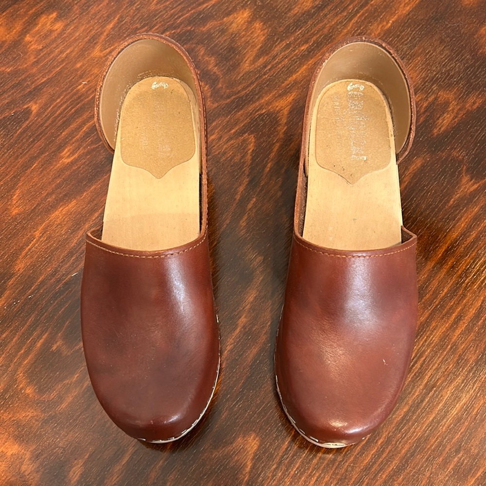Sandgrens Brett Brown Leather Closed-Back Wood Clogs, 38, EUC